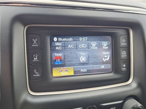 Used 2014 Jeep Grand Cherokee Laredo w/ Quick Order Package 23E AWD/4WD image 18