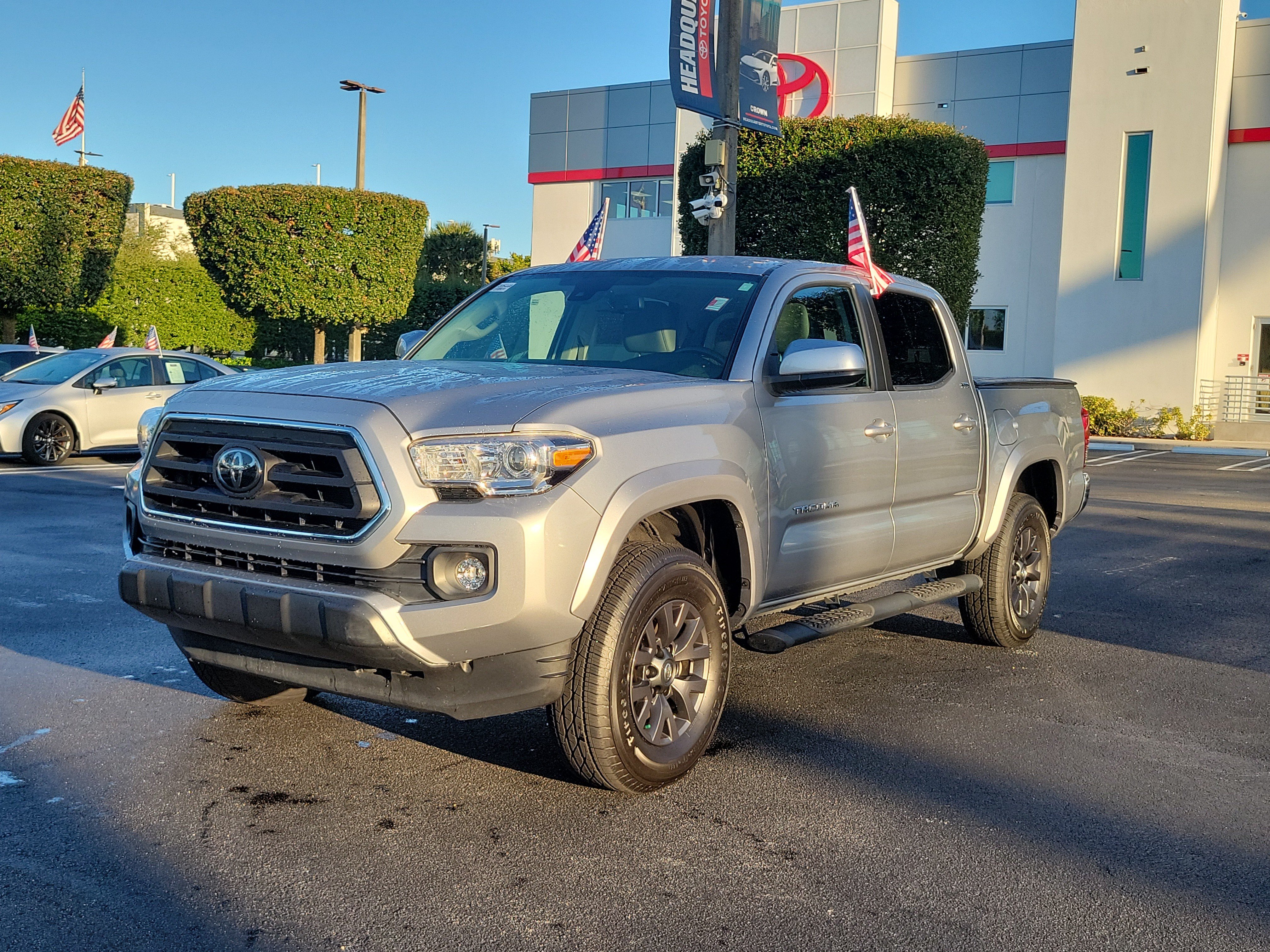 Used 2021 Toyota Tacoma SR5 RWD image 6