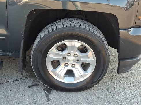 Used 2017 Chevrolet Silverado 1500 LT w/ All Star Edition image 8