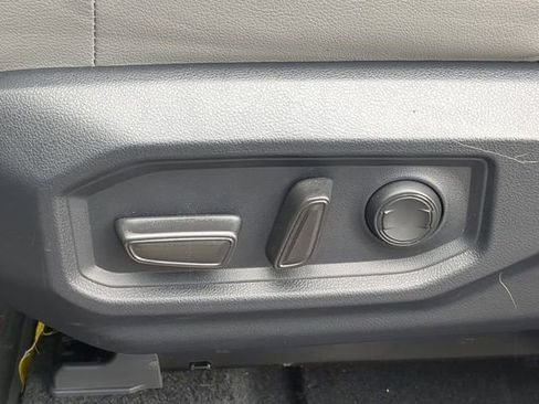 Used 2025 Toyota Tundra SR5 w/ SR5 Premium Package image 22