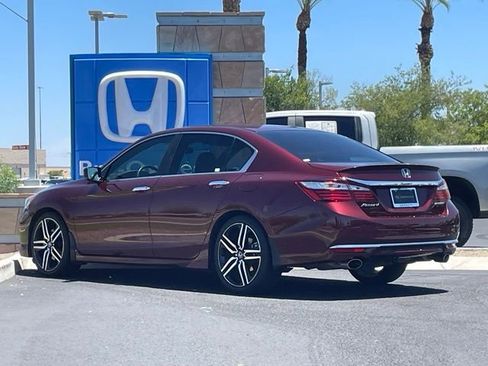 Used 2016 Honda Accord Sport image 5