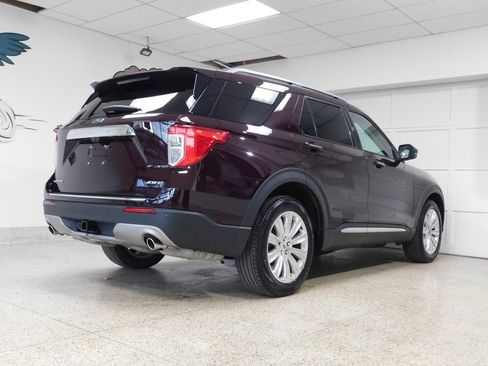 Used 2023 Ford Explorer Limited w/ Class IV Trailer Tow Package AWD/4WD image 6