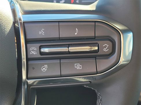 New 2026 GMC Sierra EV Elevation image 19