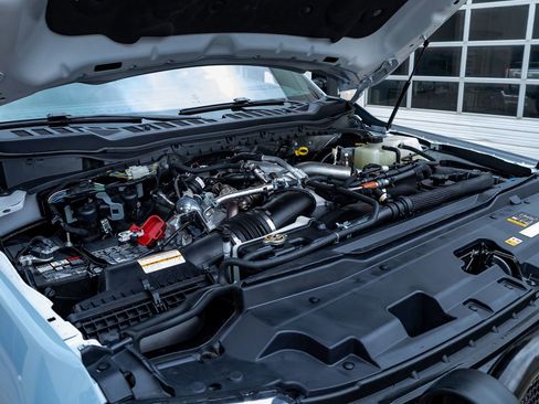 Used 2025 Ford F350 Platinum image 40