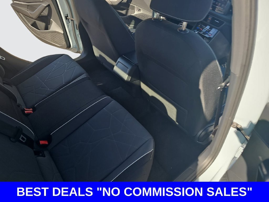 Used 2025 Volkswagen Jetta Sport FWD image 11