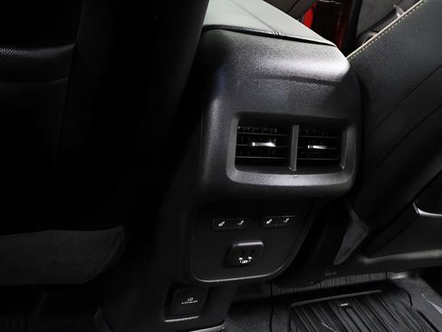 Used 2019 GMC Terrain Denali w/ Comfort Package FWD image 27