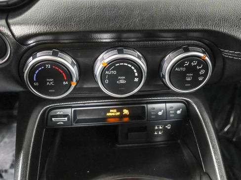 Used 2022 MAZDA MX-5 Miata RF Grand Touring RWD image 31