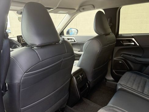New 2026 Mitsubishi Outlander SE AWD/4WD image 22