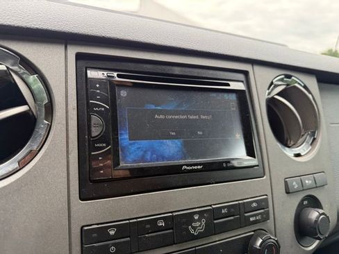 Used 2011 Ford F250 XLT w/ XLT Premium Pkg AWD/4WD image 22