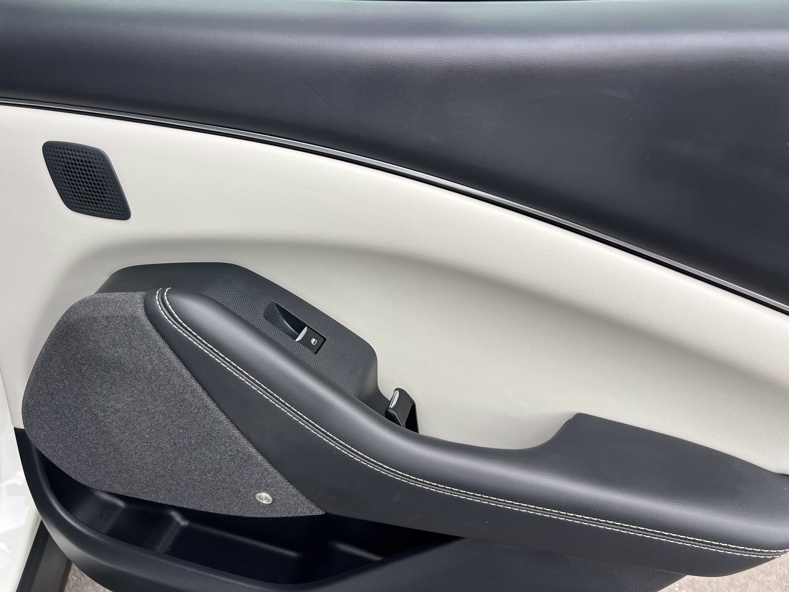 Used 2022 Ford Mustang Mach-E Premium RWD image 48
