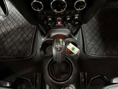 Used 2019 MINI Cooper S FWD image 28