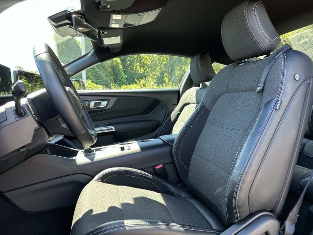Used 2024 Ford Mustang Coupe RWD image 8