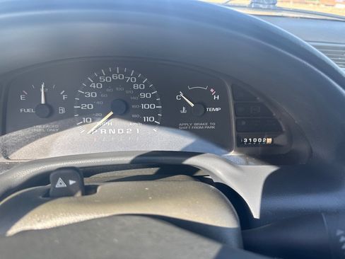 Used 1998 Chevrolet Cavalier Sedan image 24