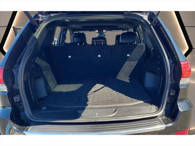 Used 2021 Jeep Grand Cherokee Limited AWD/4WD image 17
