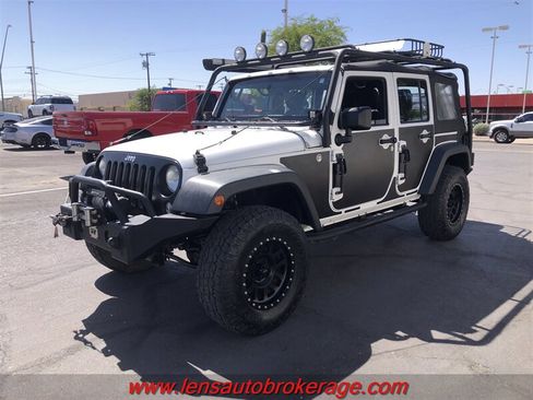 Used 2014 Jeep Wrangler Unlimited Sport AWD/4WD image 7