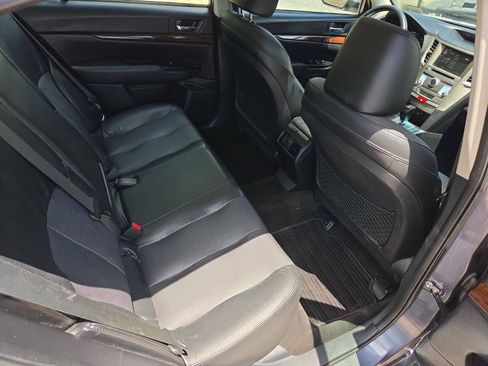 Used 2014 Subaru Legacy 2.5i Limited AWD/4WD image 21
