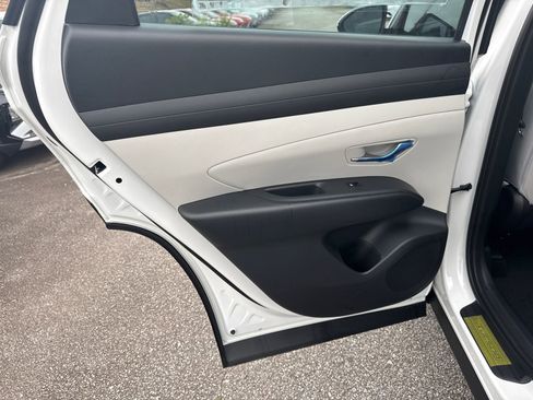 New 2026 Hyundai Tucson Blue SE AWD/4WD image 22