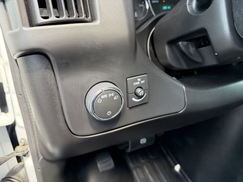 New 2025 Chevrolet Express 4500 w/ Power Convenience Package RWD image 13