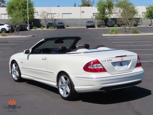 Used 2009 Mercedes-Benz CLK 350 Cabriolet image 11