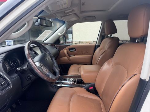 Used 2017 INFINITI QX80 Signature Edition RWD image 14