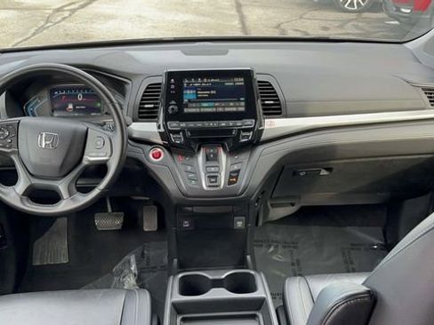 Certified 2024 Honda Odyssey EX-L image 12
