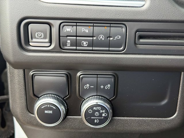 Used 2022 GMC Yukon SLT w/ SLT Premium Package RWD image 27