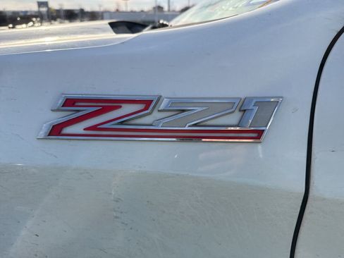 Used 2019 Chevrolet Silverado 1500 LT Trail Boss image 8