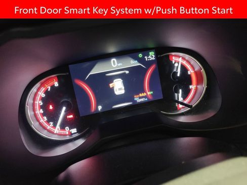 Used 2023 Toyota RAV4 XLE Premium image 10