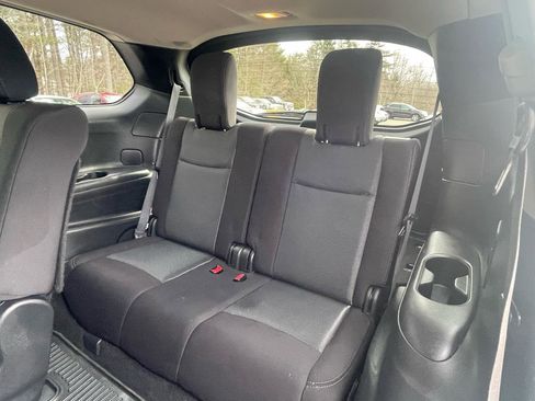 Used 2017 Nissan Pathfinder S image 9