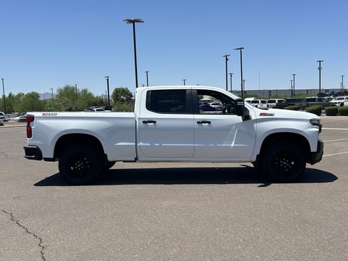 Used 2021 Chevrolet Silverado 1500 LT Trail Boss w/ Bed Protection Package AWD/4WD image 6