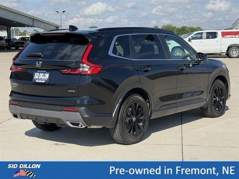 Used 2025 Honda CR-V Sport Touring image 4