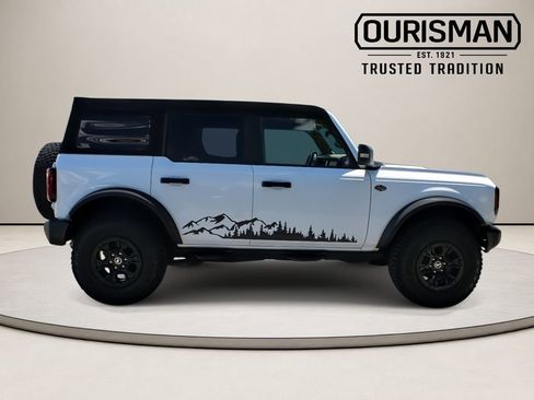 Used 2023 Ford Bronco Wildtrak AWD/4WD image 10