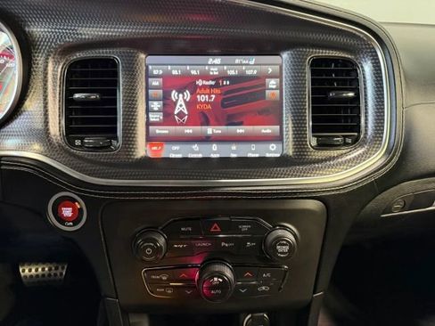 Used 2022 Dodge Charger SRT Hellcat w/ Harman/Kardon Audio Group image 20