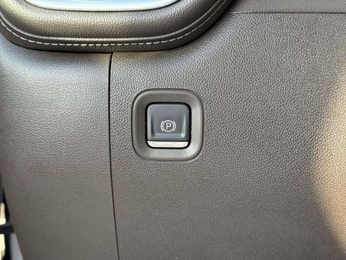 Used 2020 GMC Sierra 1500 SLT w/ SLT Premium Plus Package image 23