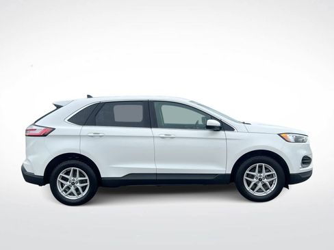 Certified 2024 Ford Edge SEL AWD/4WD image 9
