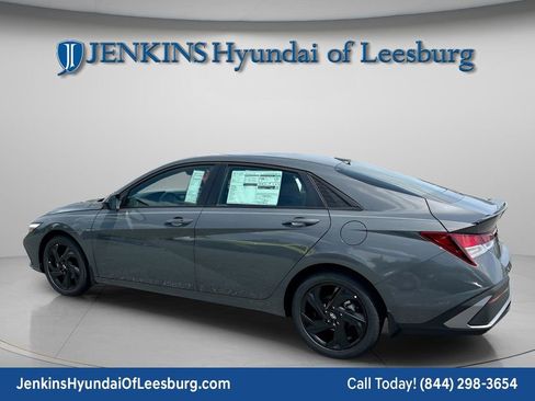 New 2026 Hyundai Elantra Sport image 7