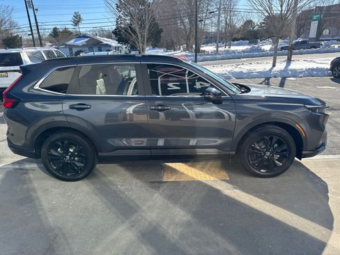 Used 2024 Honda CR-V Sport Touring image 7