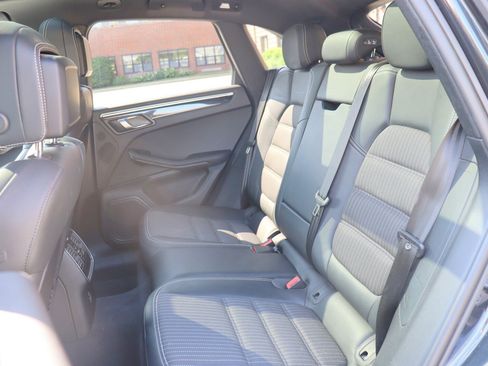 Used 2023 Porsche Macan Turbo AWD/4WD image 14