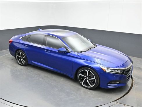 Used 2018 Honda Accord Sport image 1