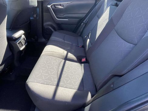 Used 2024 Toyota RAV4 XLE image 27