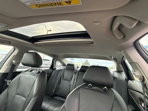 Used 2024 Honda Accord Touring image 21