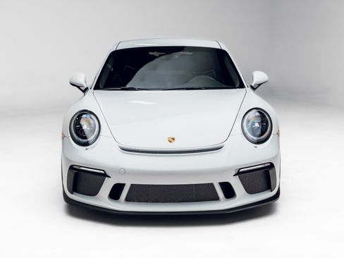 Used 2018 Porsche 911 GT3 RWD image 4