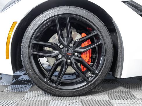 Used 2019 Chevrolet Corvette Stingray Coupe w/ Battery Protection Package RWD image 41