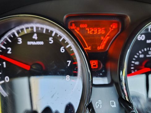 Used 2016 Nissan Versa Note S Plus image 7