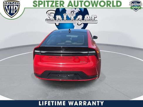 New 2026 Toyota Prius Plug-In Hybrid image 8