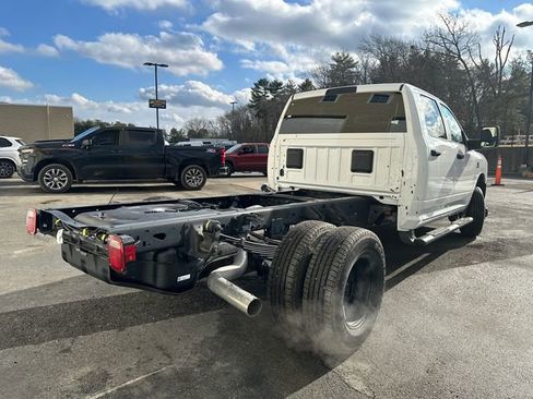 New 2026 RAM 3500 Tradesman image 10