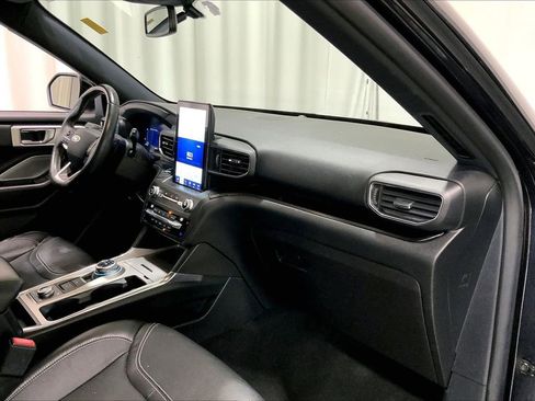 Used 2020 Ford Explorer ST w/ ST Street Pack AWD/4WD image 28