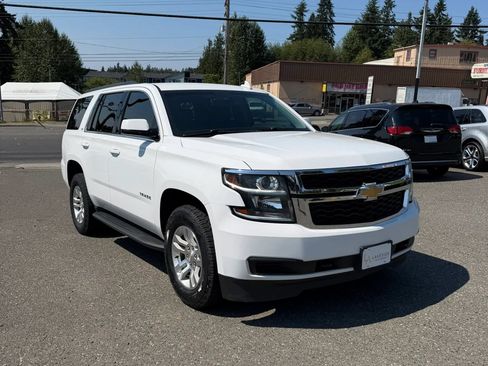 Used 2018 Chevrolet Tahoe LT AWD/4WD image 4