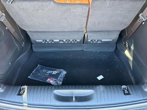 New 2026 Chrysler Pacifica Pinnacle FWD image 5