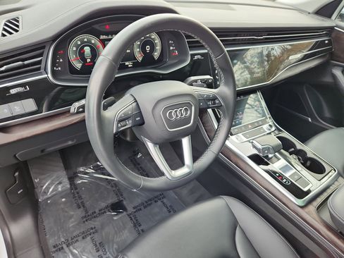 Used 2023 Audi Q8 Premium Plus image 15